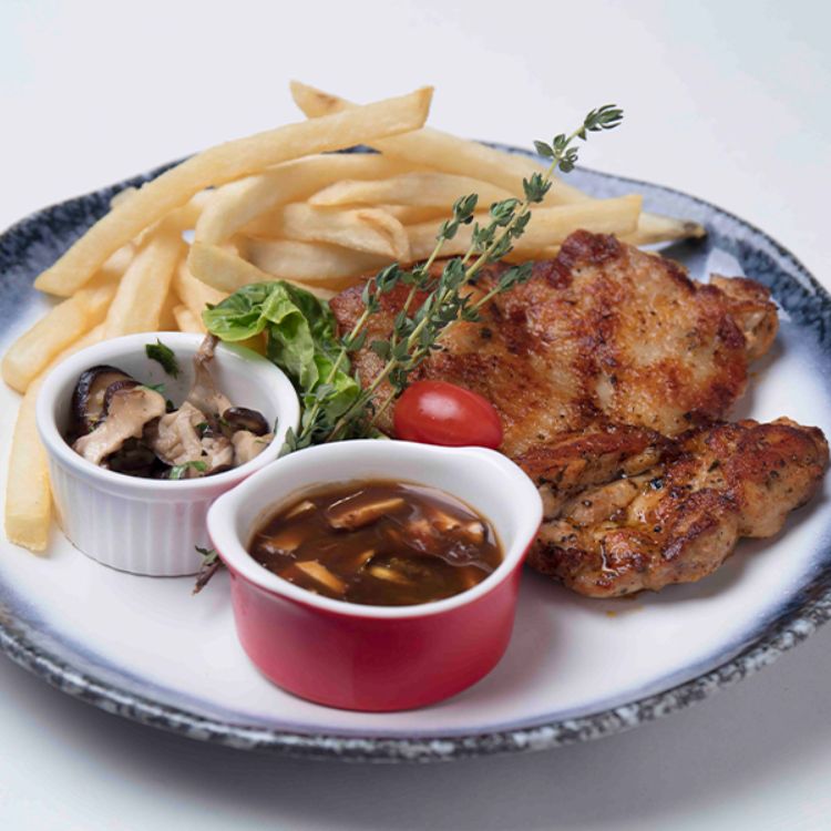 1-for-1 Signature Chicken Plus 2 Complimentary Beverage by The Grumpy Bear @ Thomson on Chope