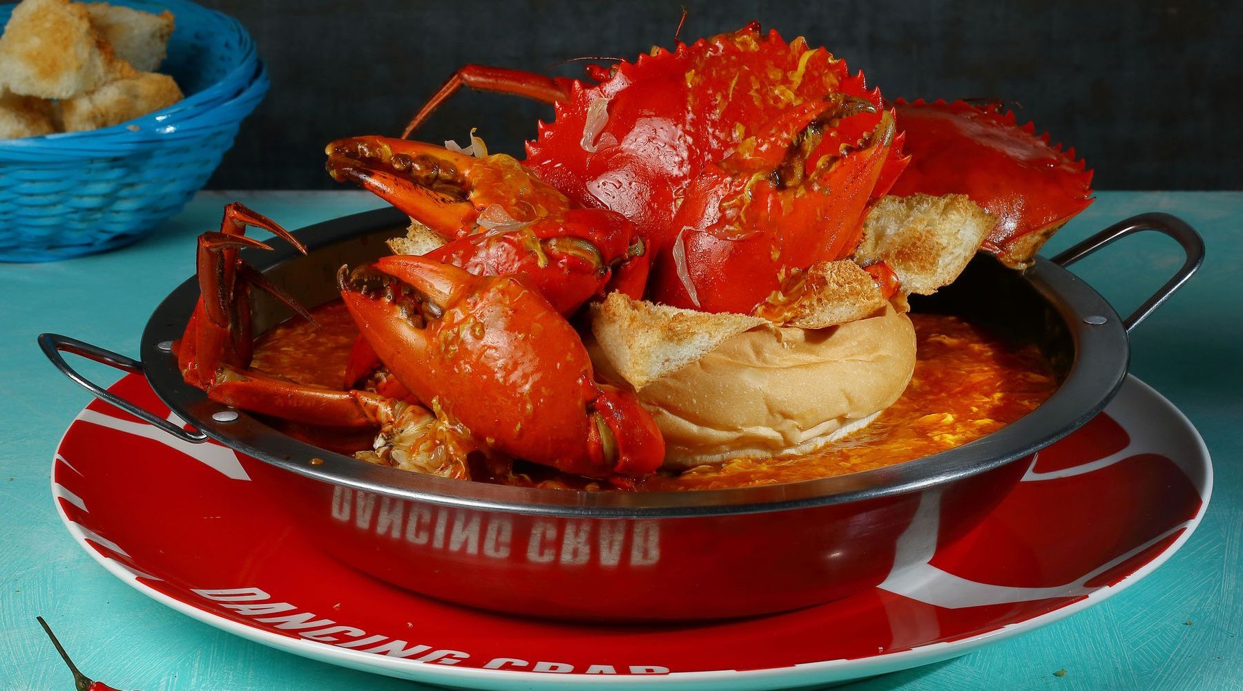 Feast on Seafood like a King at VivoCity Without Burning a Hole in Your Pocket