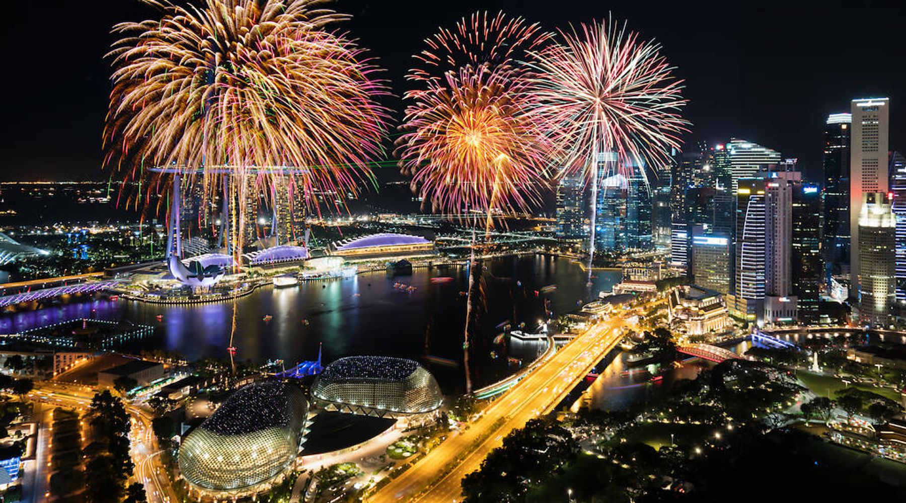 Dining With a View: 8 Spots for Great Dinners While Catching the New Year's Eve Fireworks