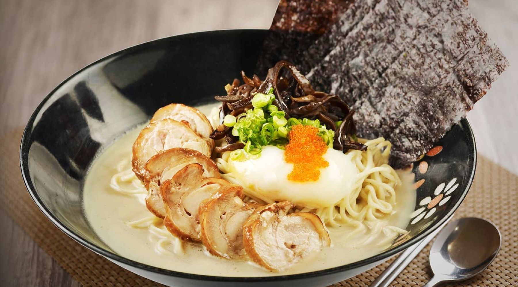 13 Top Halal & Muslim-Friendly Japanese and Korean Food in Singapore