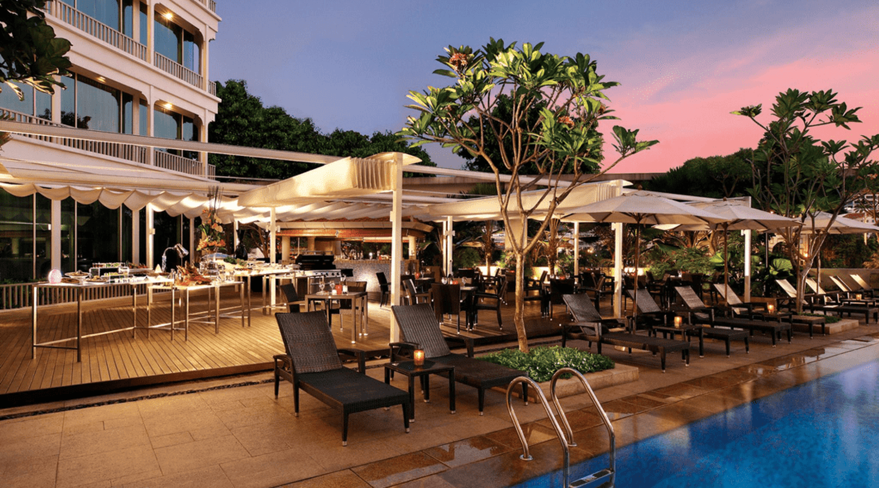 16 Top Spots for Alfresco Dining in Singapore